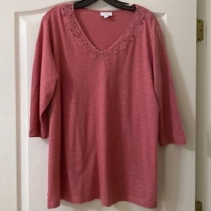 J Jill XL rose top with lace around neck.